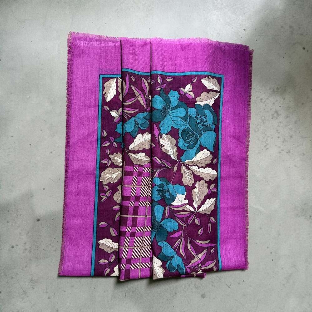 The Specialty House Inc. Vintage 100% Wool Floral Plaid Scarf - Picture 6 of 8